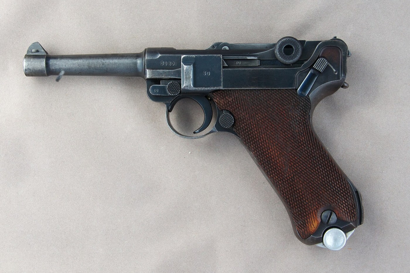 Luger P08 (Parabellum)