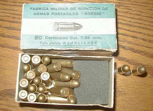 Figure 3 — An opened Borghi box with its straight-cased cartridges. Photograph: Wesley Terrell, CC BY-SA 3.0, via Wikimedia Commons.