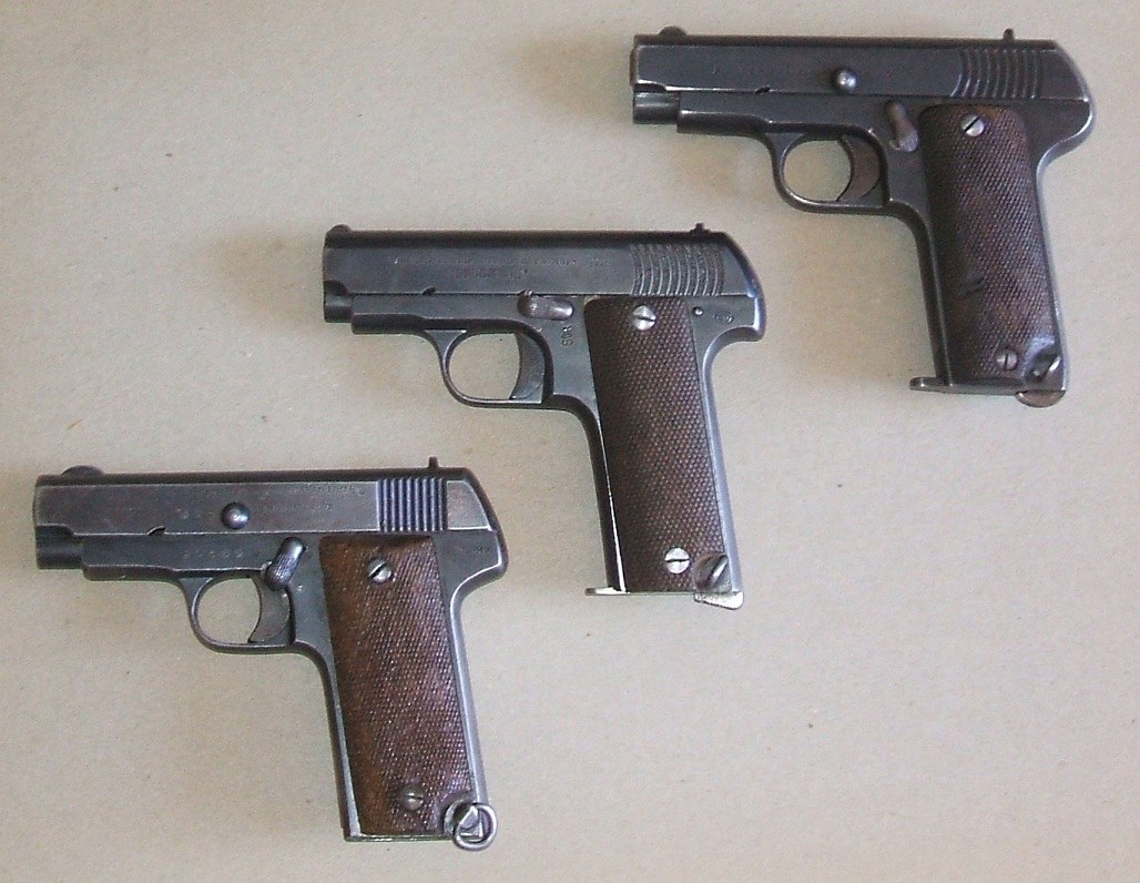Figure 2 — Three Ruby-types from different Eibar makers, a 'Martian', a 'Brunswig' and a 'Modelo 1916' (Forgotten Weapons does not say which is which). Forgotten Weapons' own caption: "Note differences in fra…