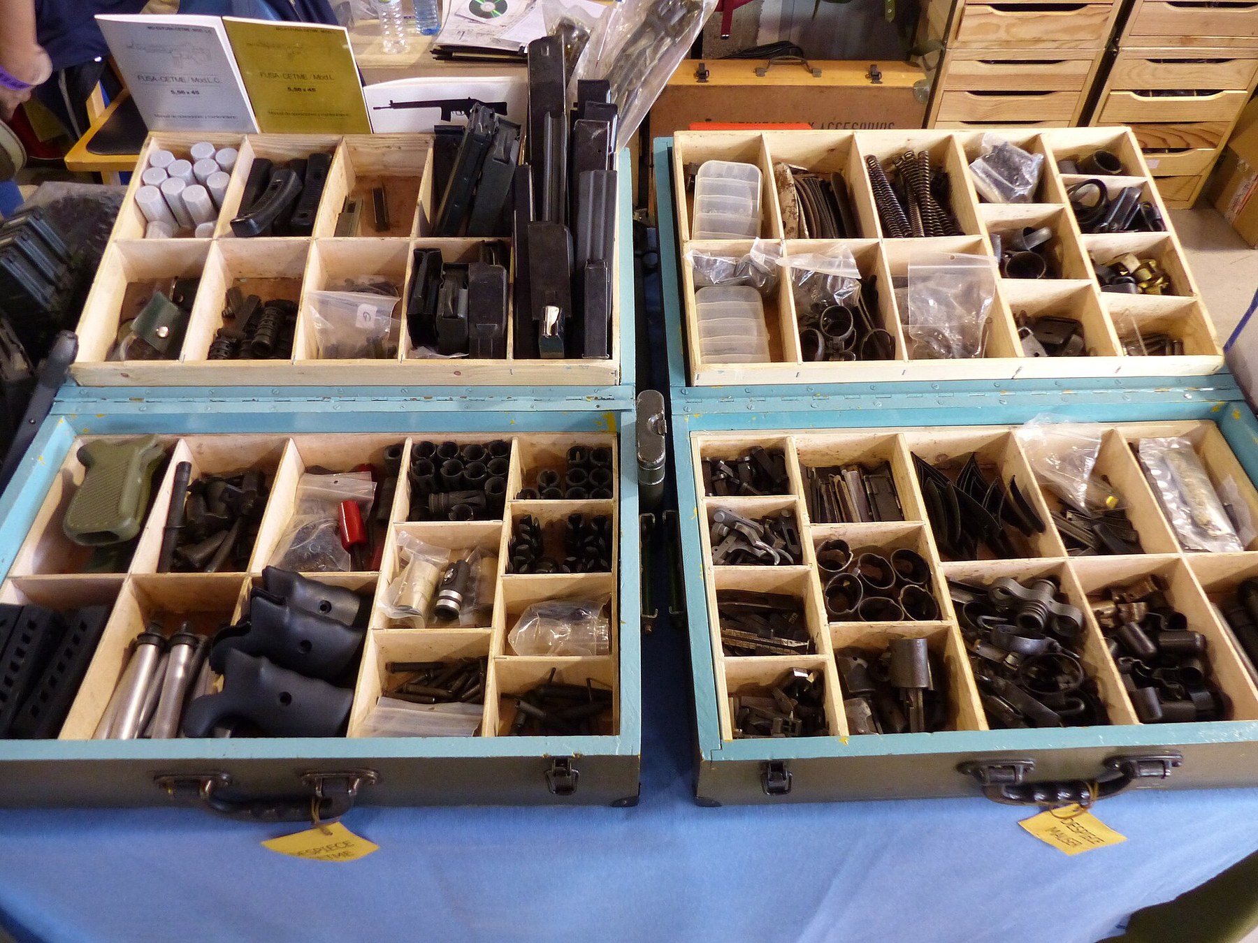 Figure 13 — CETME Model B parts laid out at a collectors' show in Madrid: the Spanish roller-delayed rifle from which the G3 was developed.