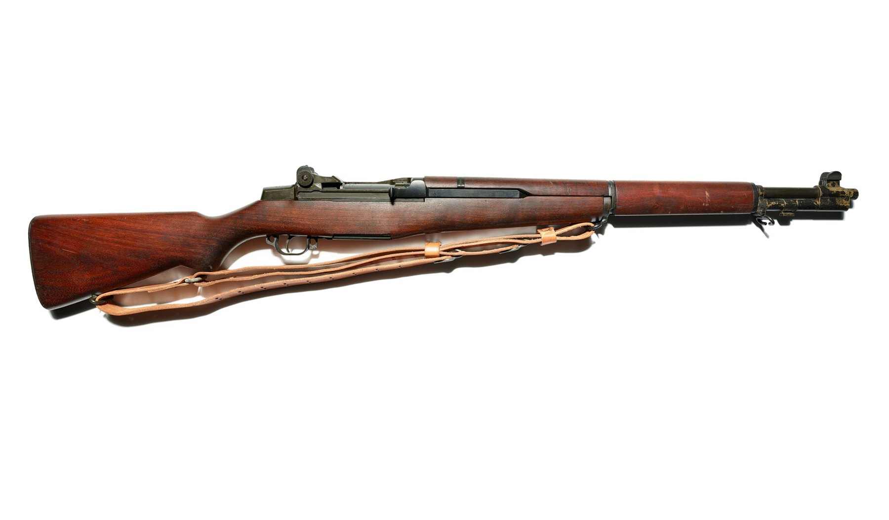 Figure 4 — A Springfield M1 with a leather sling, from the Smithsonian's collection. — Photograph: Smithsonian Institution, National Museum of American History, public domain, via Wikimedia Commons.