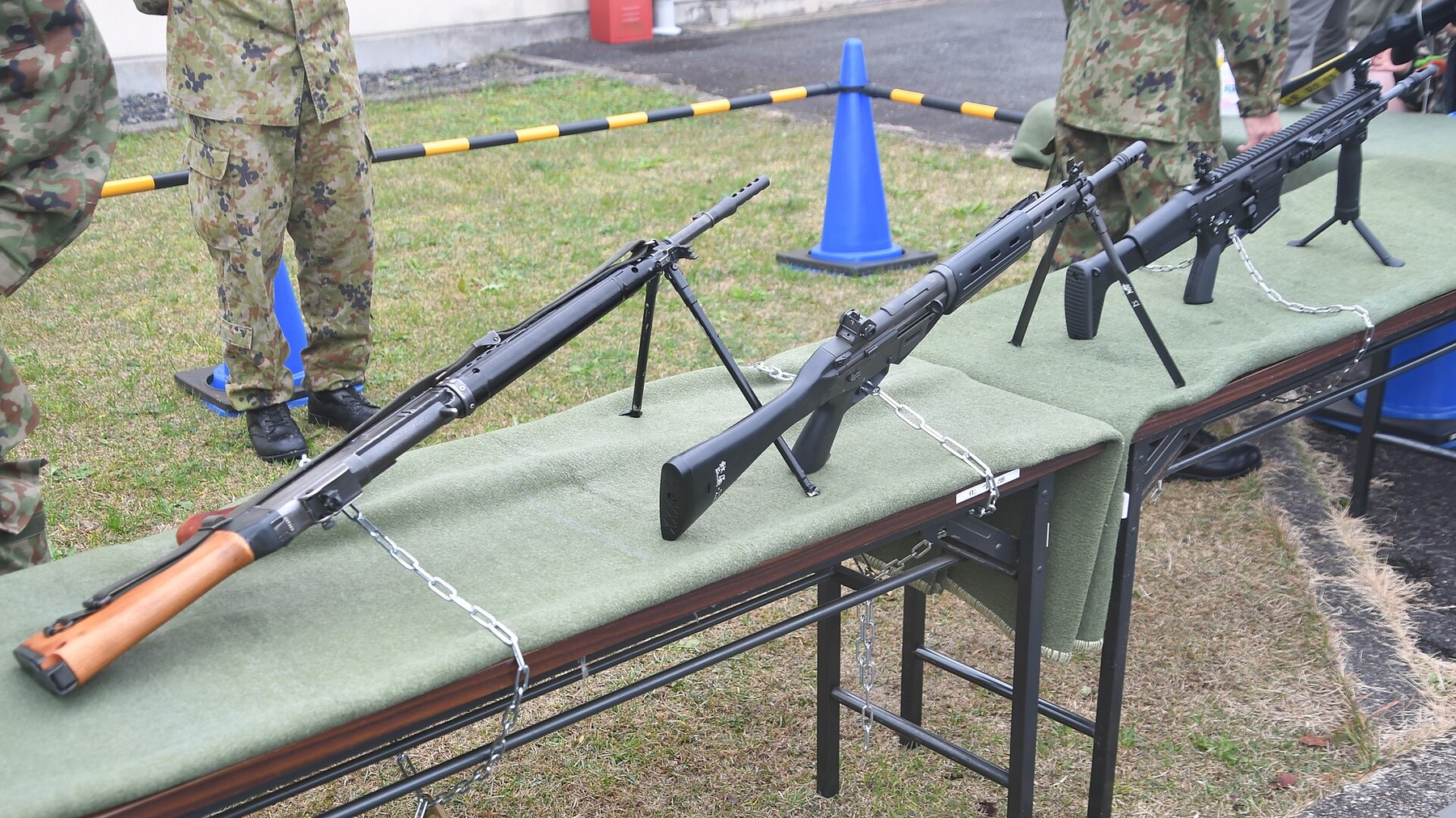 Figure 6 — Three generations side by side at Camp Uji, November 2022: the Type 64 with its wooden stock nearest, the Type 89 in the middle and the Type 20 furthest. Photograph by Hunini, CC BY-SA 4.0, via Wik…